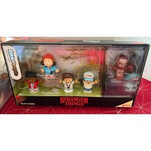 Fisher-Price Little People Collector Stranger Things Max's Song Figure Set HVM13
